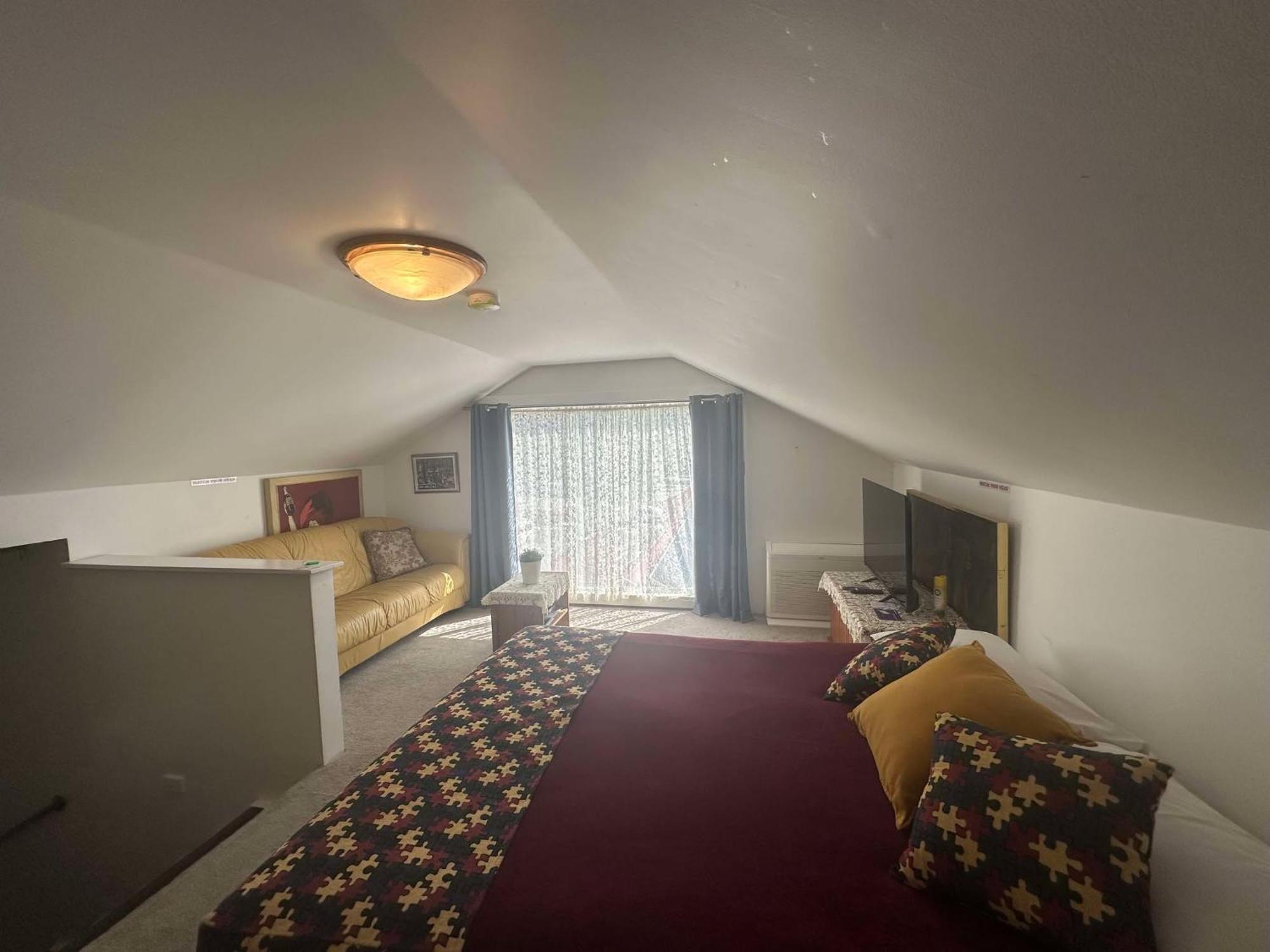 Brooklyn Motel Bagian luar foto